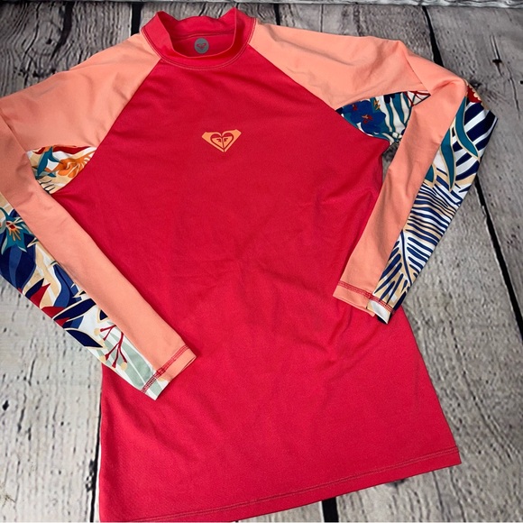 Roxy Other - Roxy rash gaurd large
